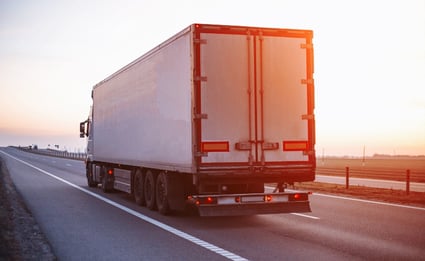 What Causes Transport Logistics Delays?